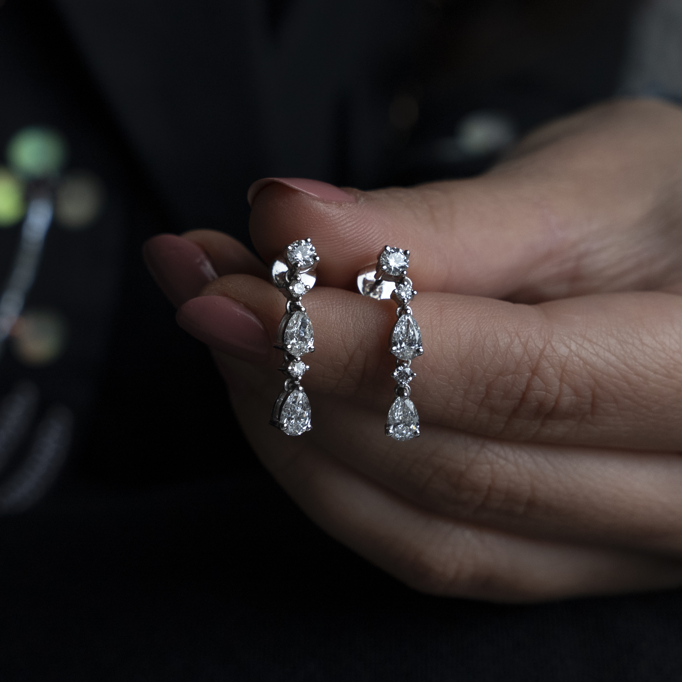 Earing - Diamond - Glowing Pear & Round Elegance Earrings